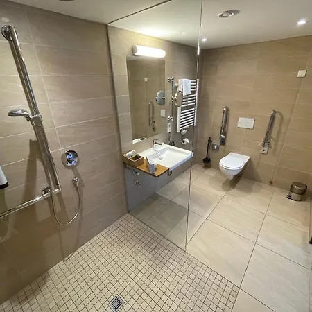 Eden Frueh Am Dom Hotel 3*