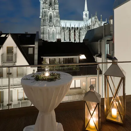 Eden Früh Am Dom Hotel Köln