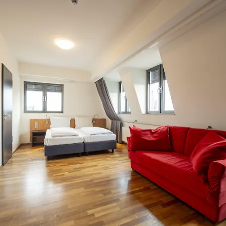 Eden Frueh Am Dom Hotel 3*