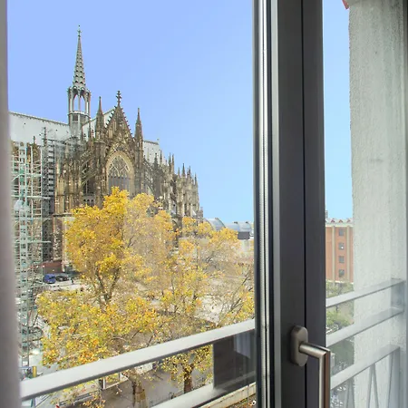 Eden Früh Am Dom Hotel 3*