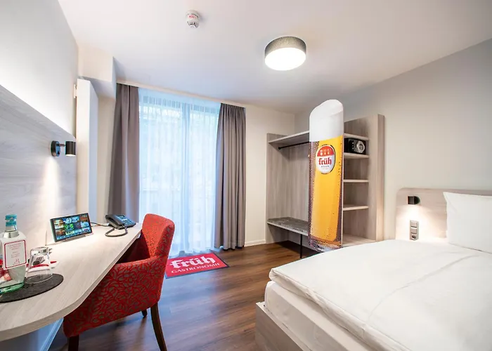 Eden Früh Am Dom Colonia