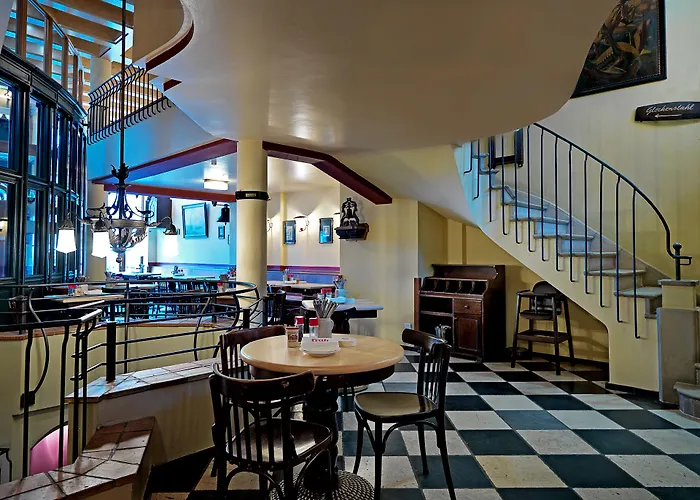 Eden Früh Am Dom Hotel 3*